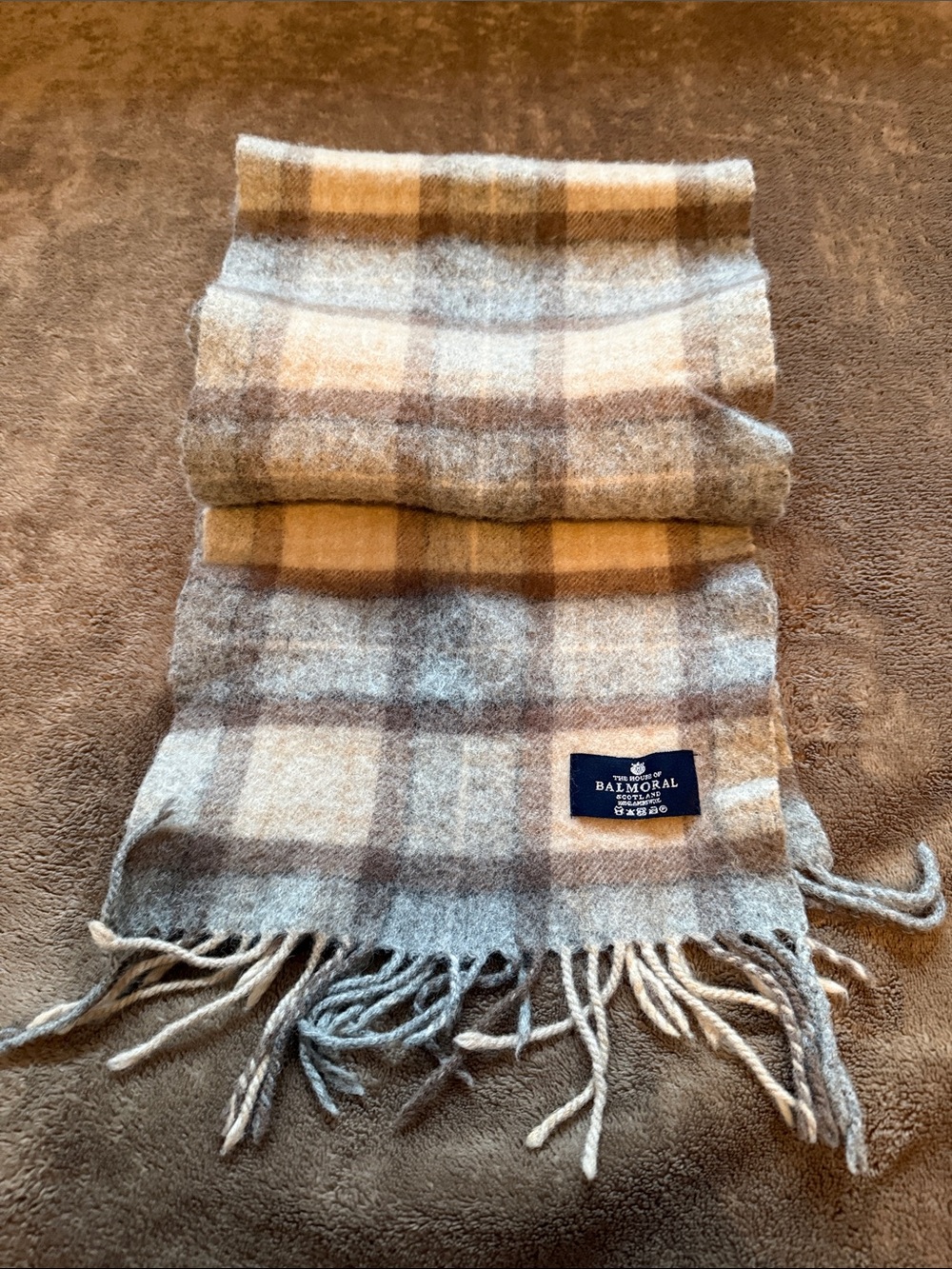 The House of Balmoral Plaid Fringe Wool Scarf in Beige and Gray